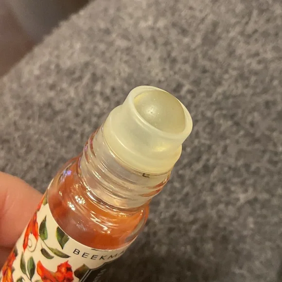 Beekman 1802 Sweet Autumn Clematis Aromatic Waters - Picture 2 of 2